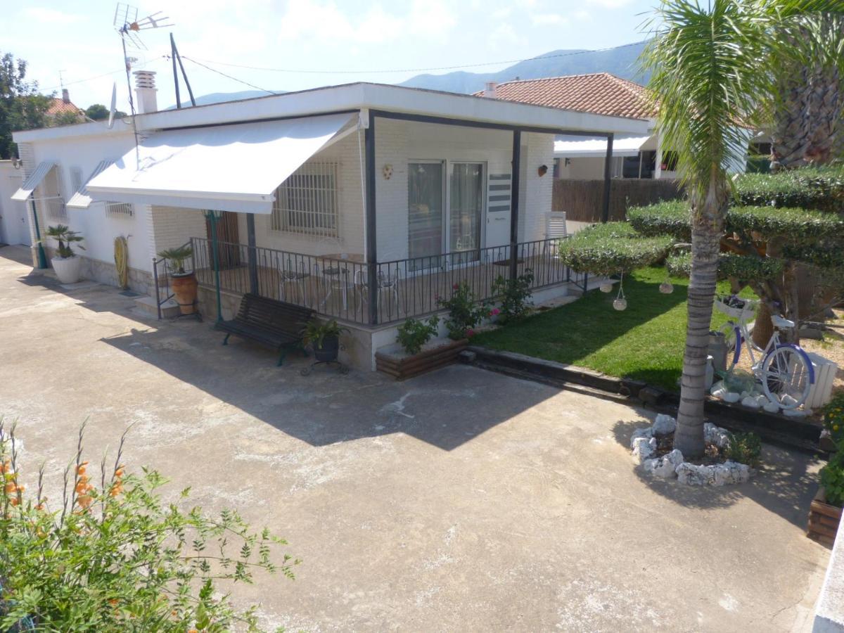Exclusivo Chalet A Pie De Costa Alcanar Exterior photo